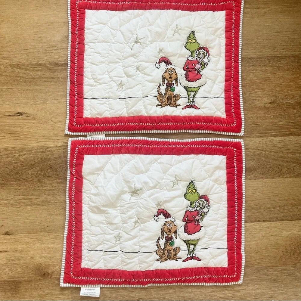 Pottery Barn Teen Dr Suess's The Grinch Quilted Sham Standard White #G414 2 Set